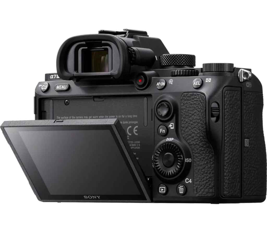 SONY A7III KIT WITH 28-70MM LENS