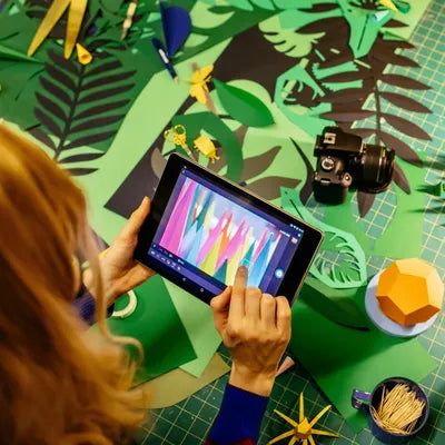 Canon EOS 4000D DSLR with EF-S 18-55mm f/3.5-5.6 III Lens Price in Kenya – KES 42,500.00